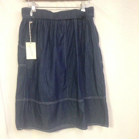 Universal Thread Women's Chambray Skirt - Blue - - Picture 4 of 4